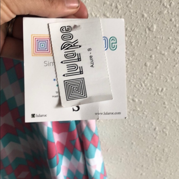 LulaRoe Azure - Picture 3 of 4